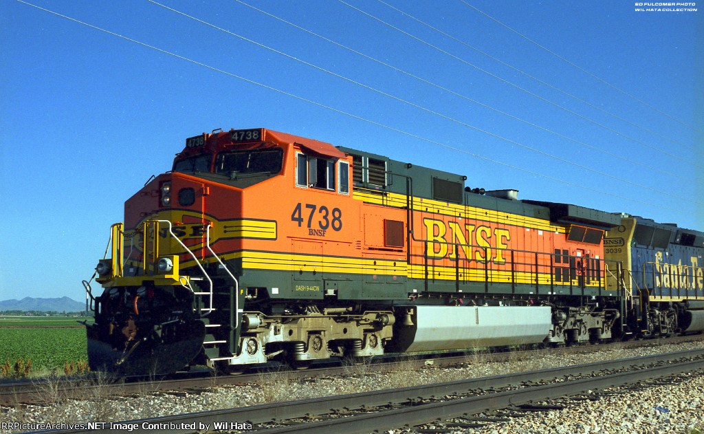BNSF C44-9W 4738